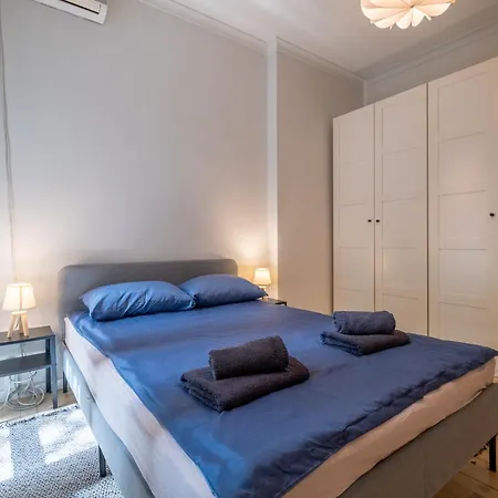 Spacious 2bd Flat - Location & 2 Balconies By Flat Mаnager *