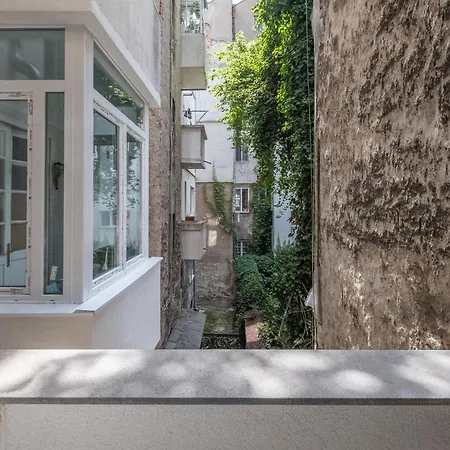 Appartement Spacious & 2br With Terrace, Cozy & Modern By Flat Mаnager
