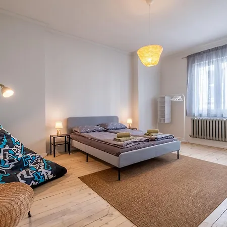 Spacious 2bd Flat - Location & 2 Balconies By Flat Mаnager Apartmán Sofie
