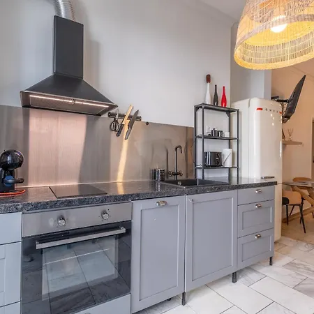 Apartment Spacious & 2br With Terrace, Cozy & Modern By Flat Mаnager Sofia